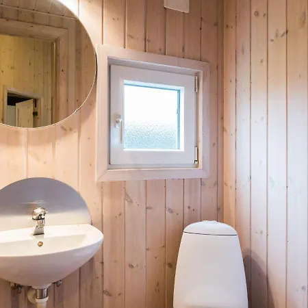 Holiday home Holiday Henne Xl